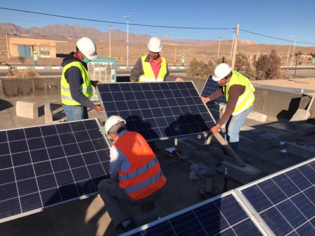نیروگاه خورشیدی 7.5 کیلوواتی شهید صدوقی